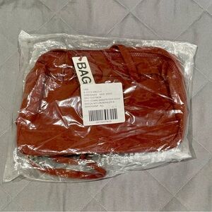 NWT Baggu  Mahogany Bowler Standard/Small Size